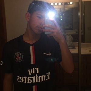 Meet your Posher, Eduardo